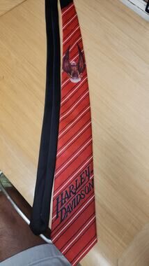 Ralph Marlin 1987 Red with Blk/Wht Striped Harley Davidson Polyester Tie Fa9480